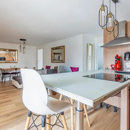 Apartment Cozy In St Thibault Des Vignes